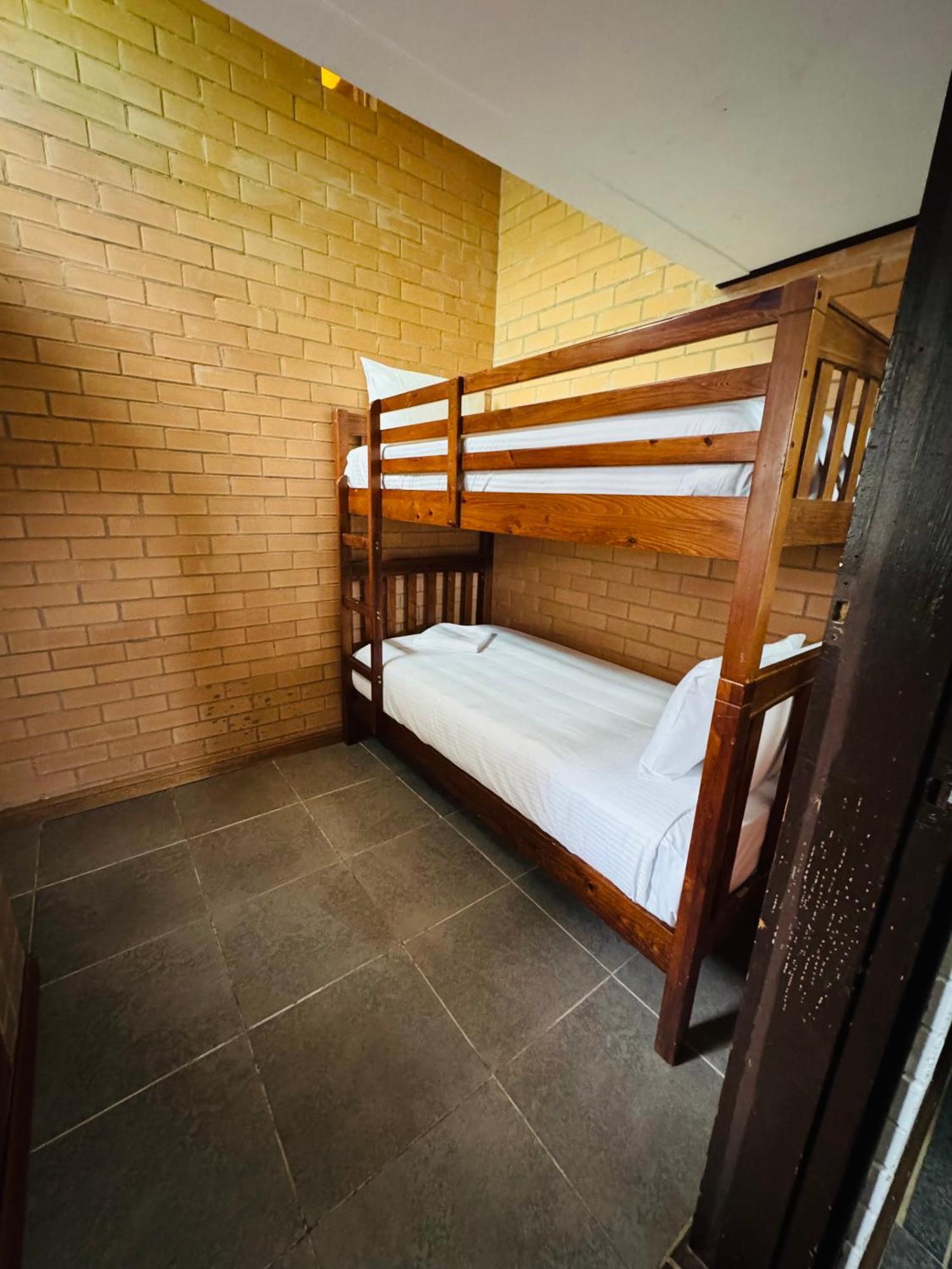 A Railway Lodge Taree Room photo